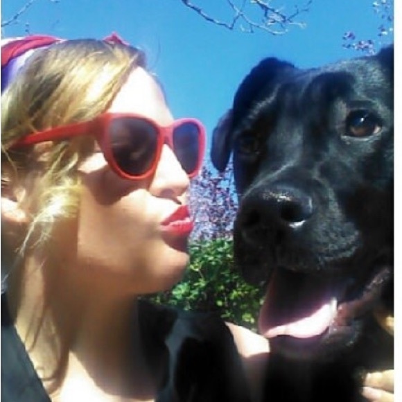 Meet your Posher, Annika - Picture 1 of 1